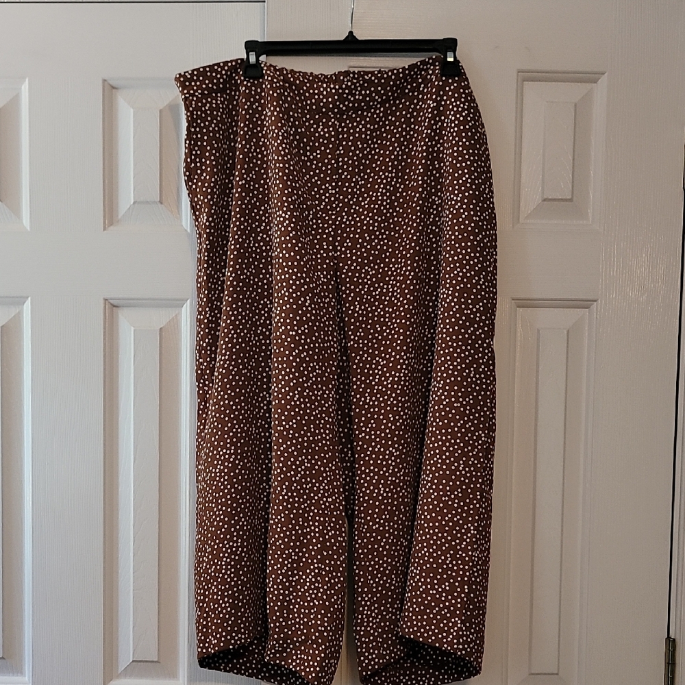 Like New J Jill Pretty Woman Brown and White Polka Dot Wide Crop Pants XL Petite